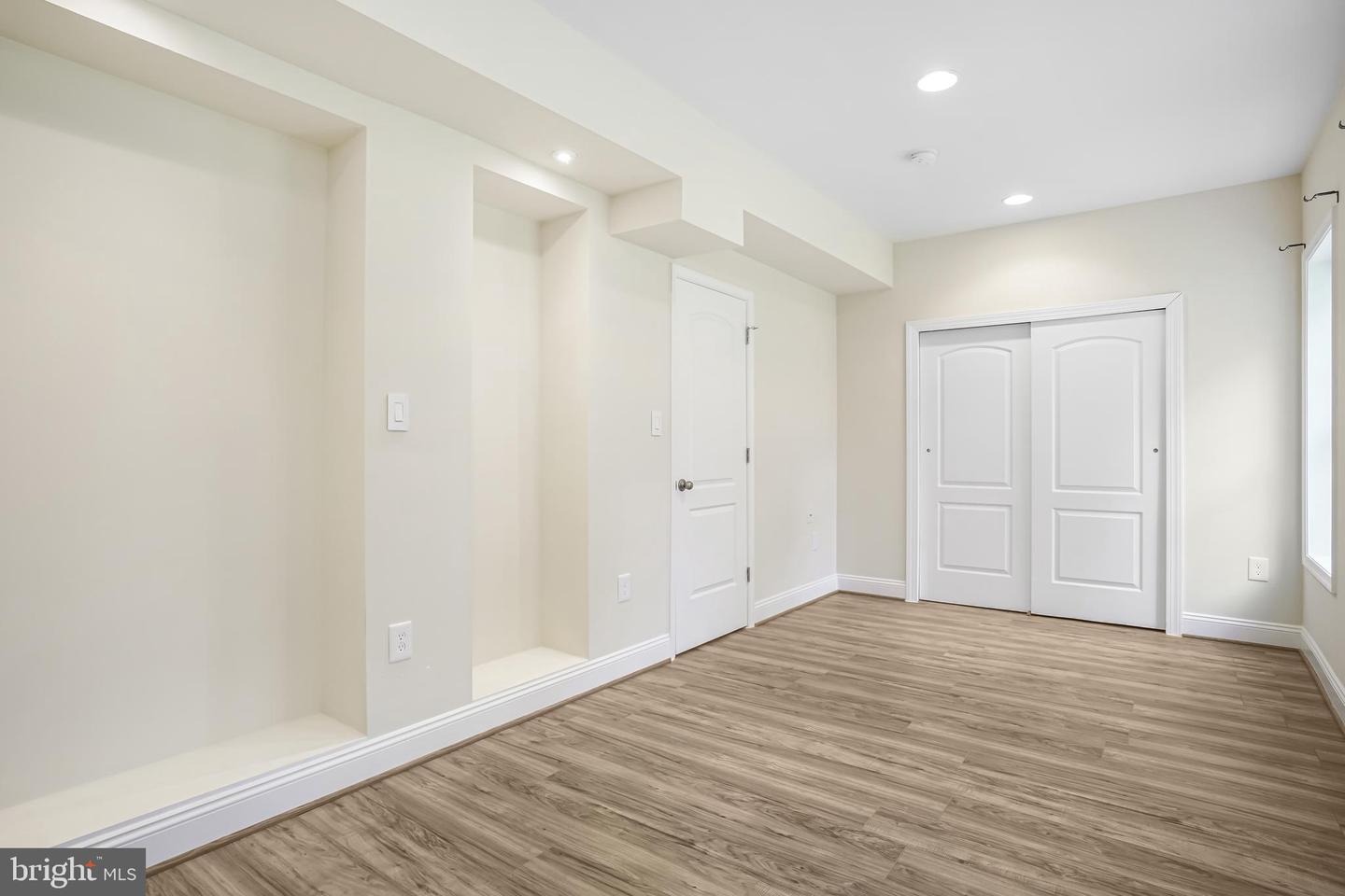 43577 PABLO CREEK CT, ASHBURN, Virginia 20147, 6 Bedrooms Bedrooms, ,6 BathroomsBathrooms,Residential,For sale,43577 PABLO CREEK CT,VALO2096450 MLS # VALO2096450