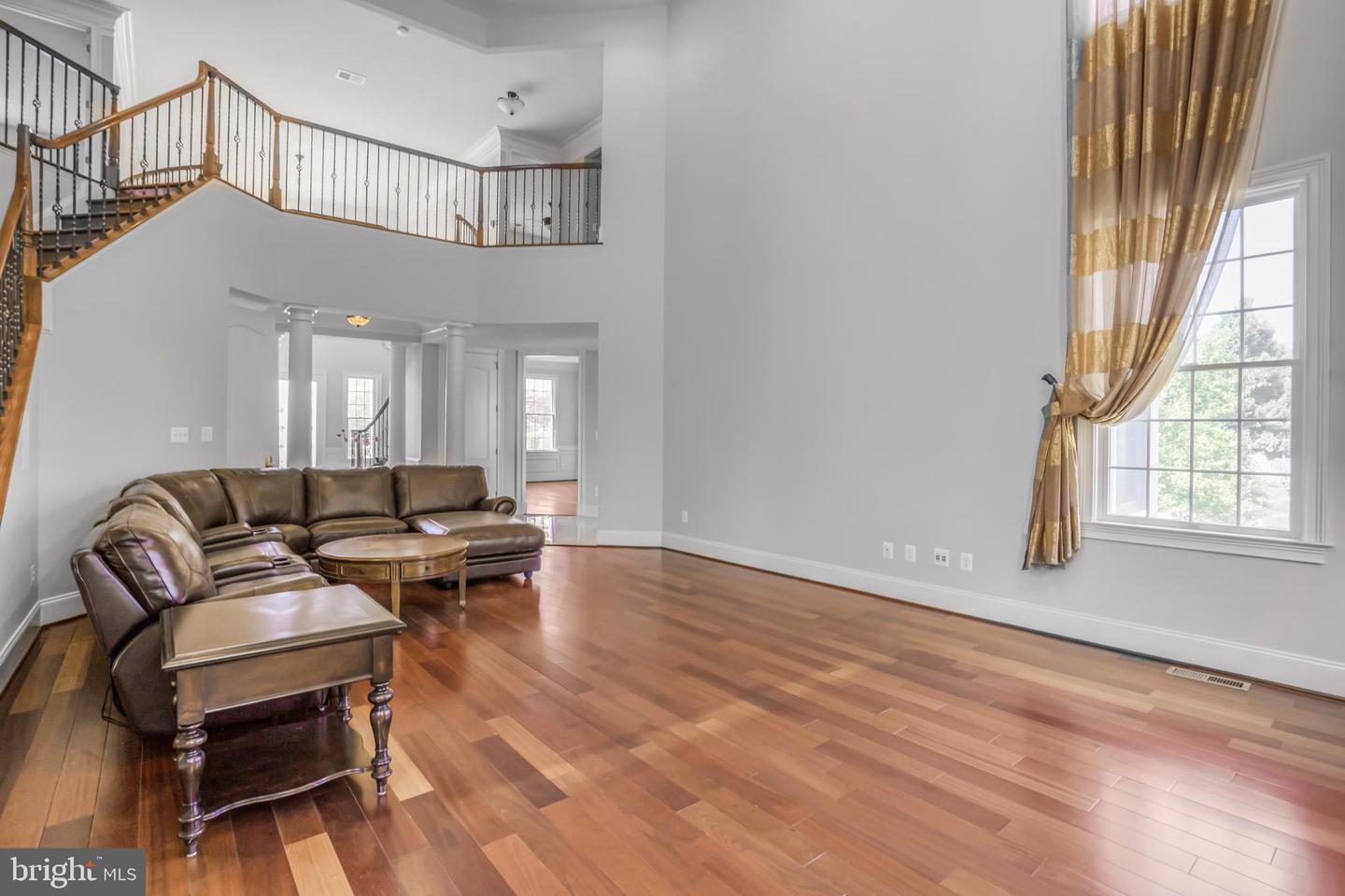 43577 PABLO CREEK CT, ASHBURN, Virginia 20147, 6 Bedrooms Bedrooms, ,6 BathroomsBathrooms,Residential,For sale,43577 PABLO CREEK CT,VALO2096450 MLS # VALO2096450