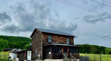 1573 RIDGE HOLLOW RD, EDINBURG, Virginia 22824, 3 Bedrooms Bedrooms, ,2 BathroomsBathrooms,Residential,For sale,1573 RIDGE HOLLOW RD,VASH2011466 MLS # VASH2011466
