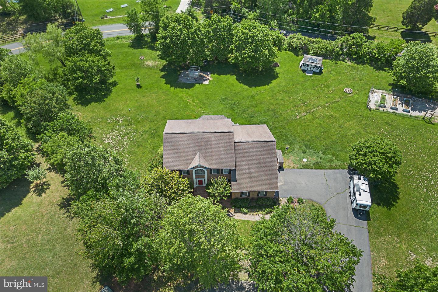 6422 VIEW CT, BROAD RUN, Virginia 20137, 5 Bedrooms Bedrooms, ,3 BathroomsBathrooms,Residential,For sale,6422 VIEW CT,VAFQ2016658 MLS # VAFQ2016658