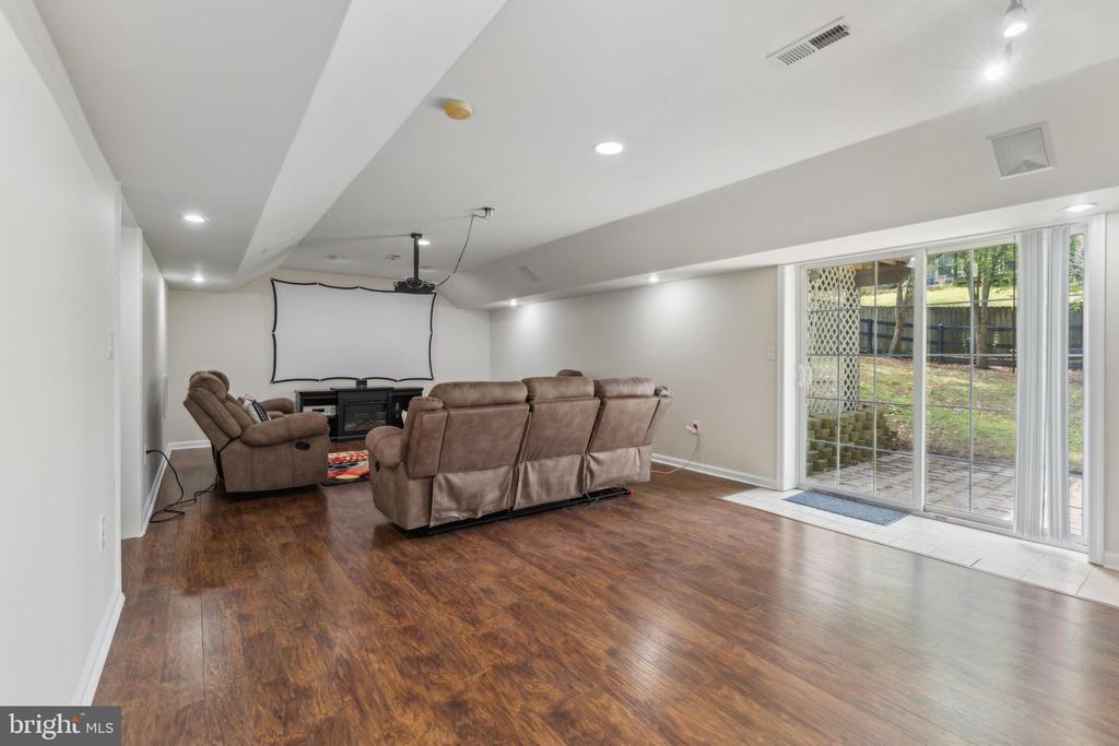 10108 CHESNEY DR, SPOTSYLVANIA, Virginia 22553, 4 Bedrooms Bedrooms, ,3 BathroomsBathrooms,Residential,10108 CHESNEY DR,VASP2032018 MLS # VASP2032018