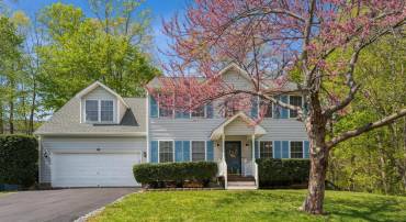 10108 CHESNEY DR, SPOTSYLVANIA, Virginia 22553, 4 Bedrooms Bedrooms, ,3 BathroomsBathrooms,Residential,10108 CHESNEY DR,VASP2032018 MLS # VASP2032018