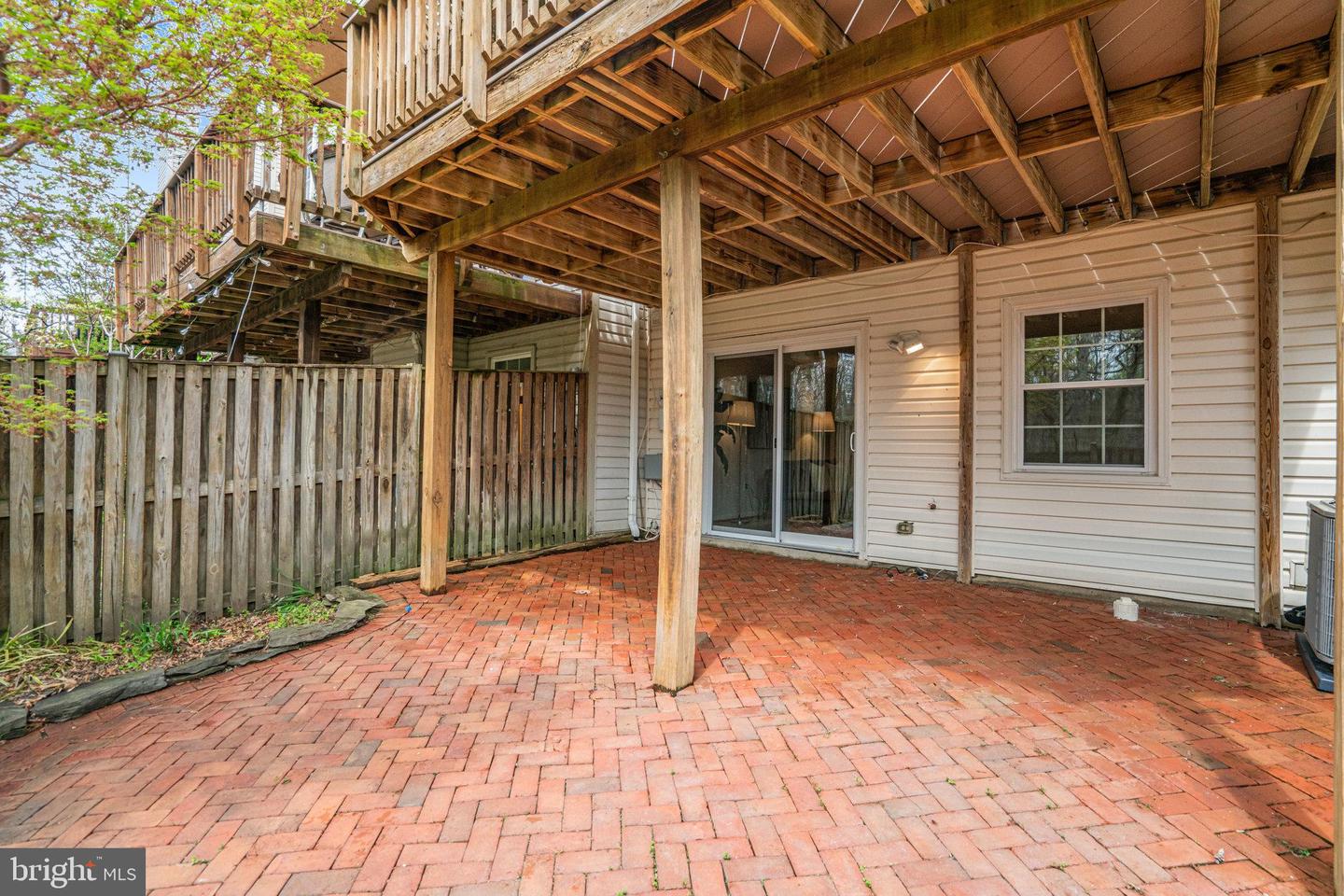 9391 PETER ROY CT, BURKE, Virginia 22015, 2 Bedrooms Bedrooms, 6 Rooms Rooms,2 BathroomsBathrooms,Residential,For sale,9391 PETER ROY CT,VAFX2241272 MLS # VAFX2241272