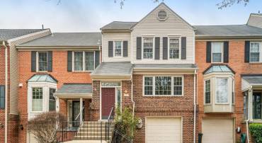 9391 PETER ROY CT, BURKE, Virginia 22015, 2 Bedrooms Bedrooms, 6 Rooms Rooms,2 BathroomsBathrooms,Residential,For sale,9391 PETER ROY CT,VAFX2241272 MLS # VAFX2241272