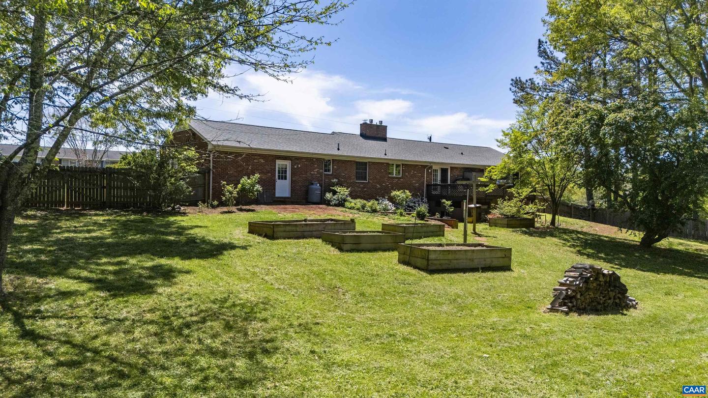 77 SUNSET DR, ARRINGTON, Virginia 22922, 3 Bedrooms Bedrooms, ,2 BathroomsBathrooms,Residential,For sale,77 SUNSET DR,664634 MLS # 664634