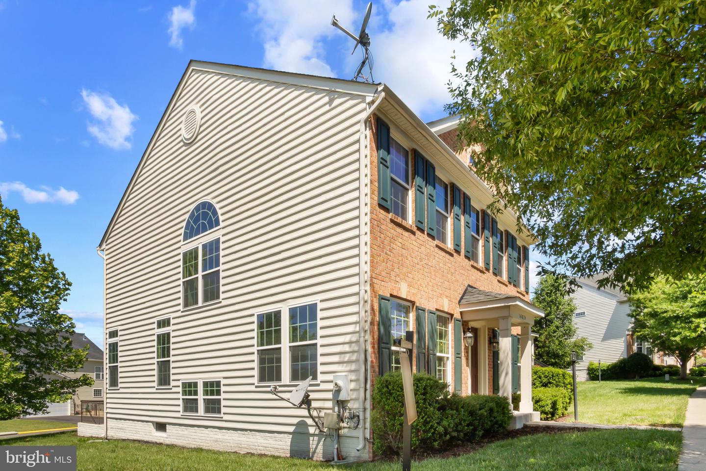 16874 REEF KNOT WAY, WOODBRIDGE, Virginia 22191, 4 Bedrooms Bedrooms, ,2 BathroomsBathrooms,Residential,For sale,16874 REEF KNOT WAY,VAPW2094948 MLS # VAPW2094948
