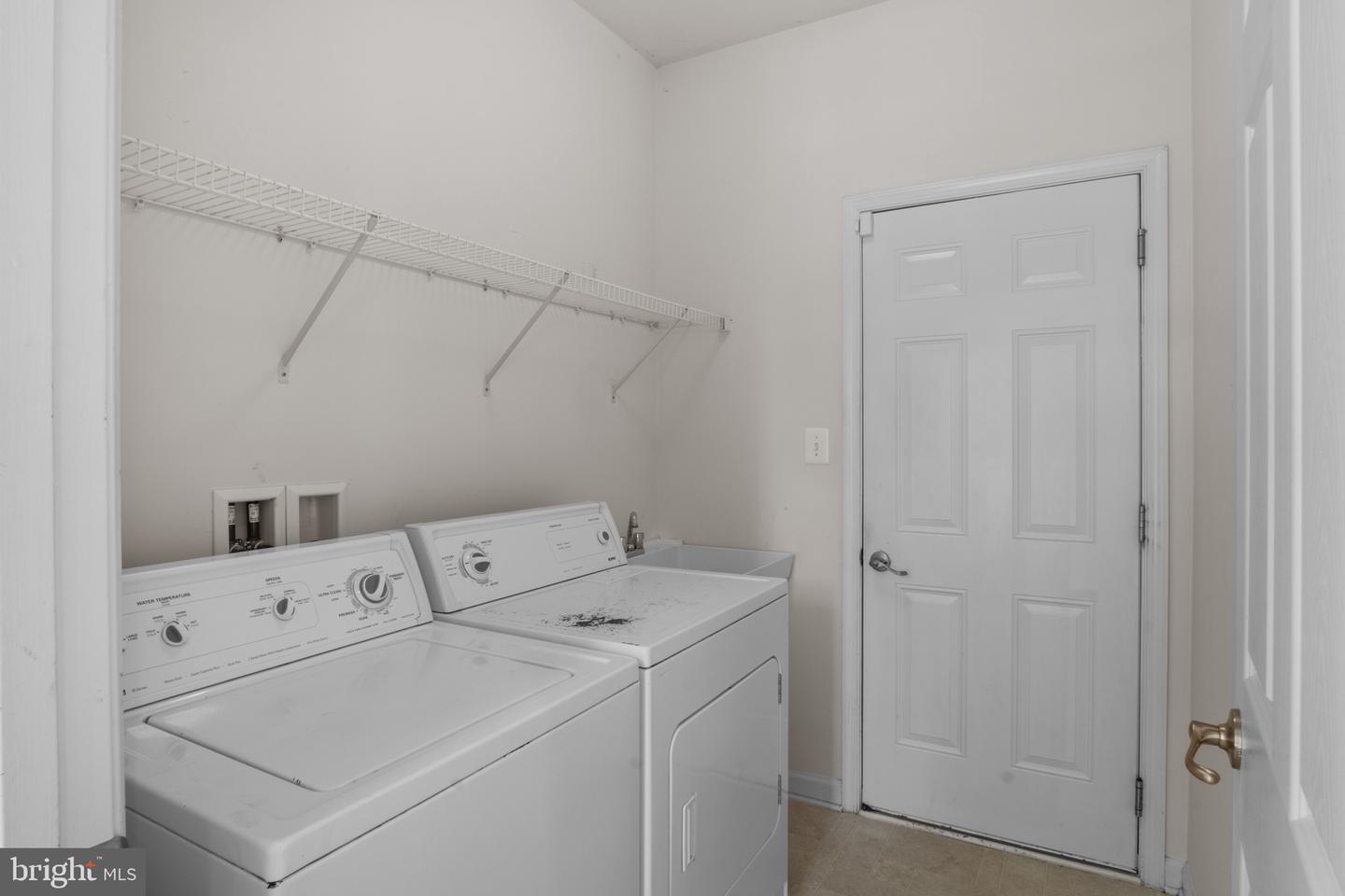 16874 REEF KNOT WAY, WOODBRIDGE, Virginia 22191, 4 Bedrooms Bedrooms, ,2 BathroomsBathrooms,Residential,For sale,16874 REEF KNOT WAY,VAPW2094948 MLS # VAPW2094948