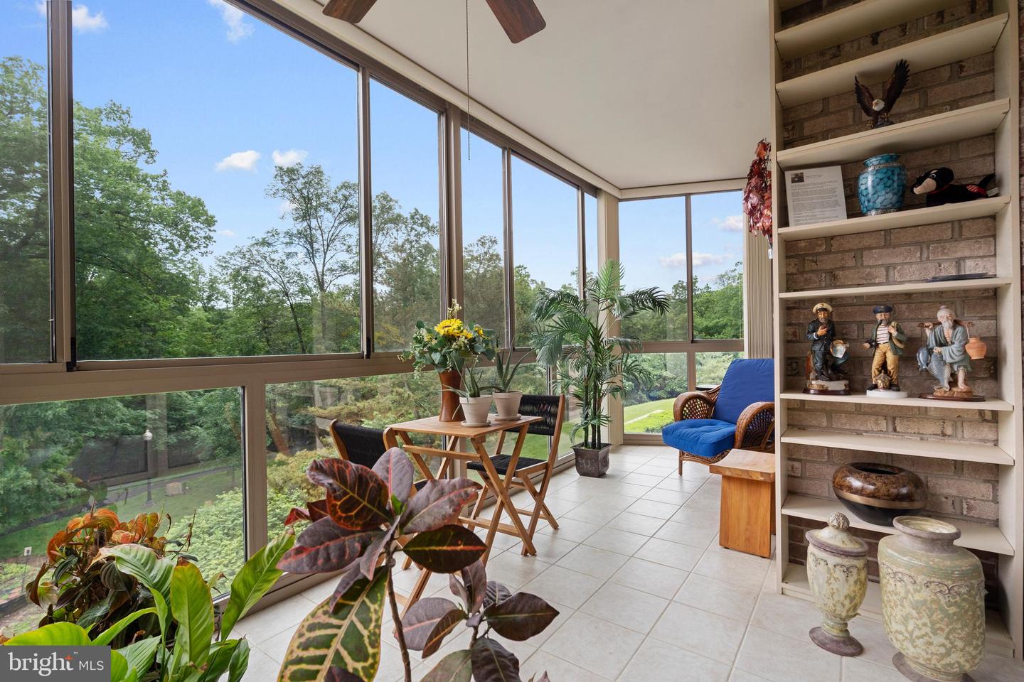 19375 CYPRESS RIDGE TER #206, LEESBURG, Virginia 20176, 2 Bedrooms Bedrooms, ,2 BathroomsBathrooms,Residential,For sale,19375 CYPRESS RIDGE TER #206,VALO2097262 MLS # VALO2097262