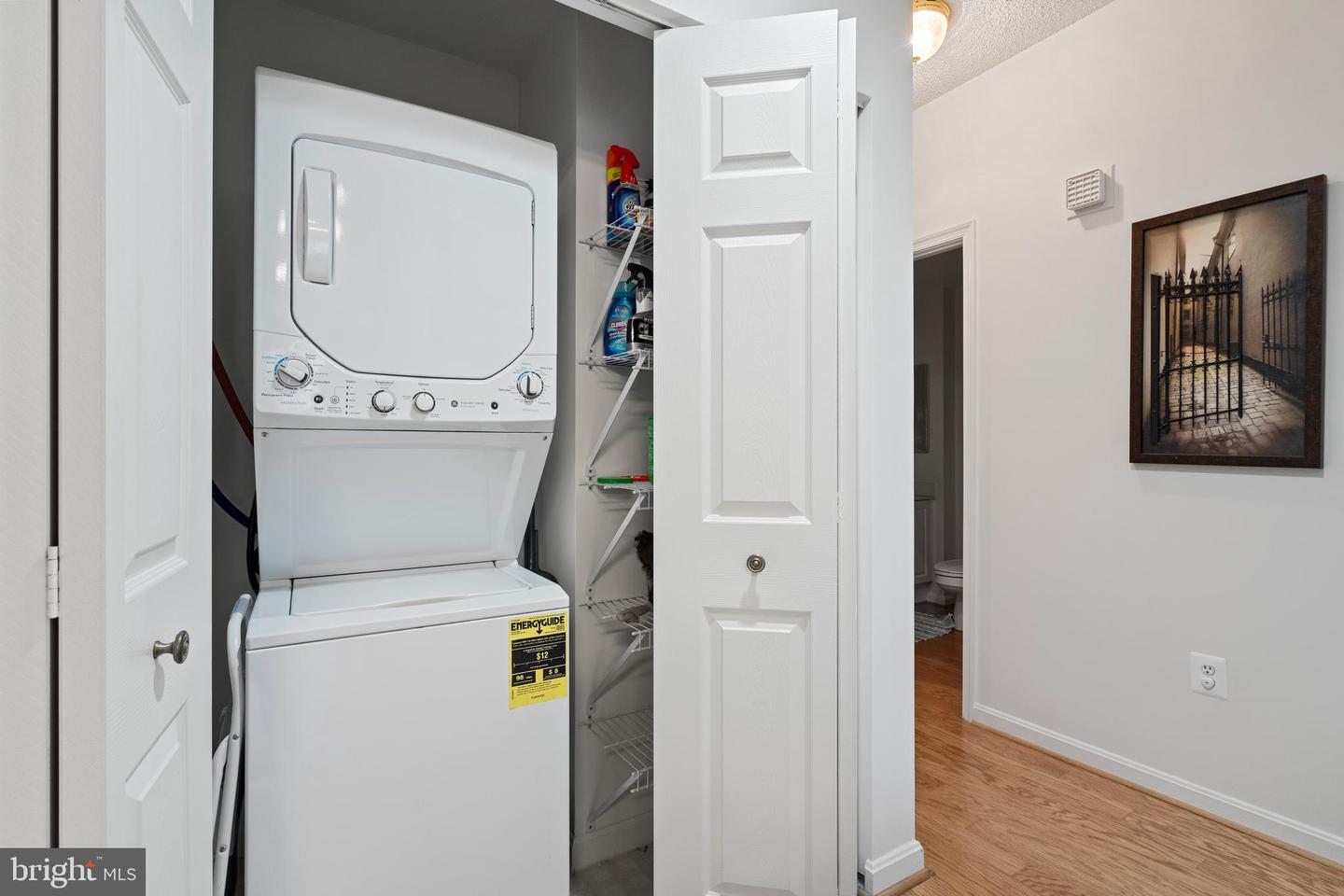 19375 CYPRESS RIDGE TER #206, LEESBURG, Virginia 20176, 2 Bedrooms Bedrooms, ,2 BathroomsBathrooms,Residential,For sale,19375 CYPRESS RIDGE TER #206,VALO2097262 MLS # VALO2097262