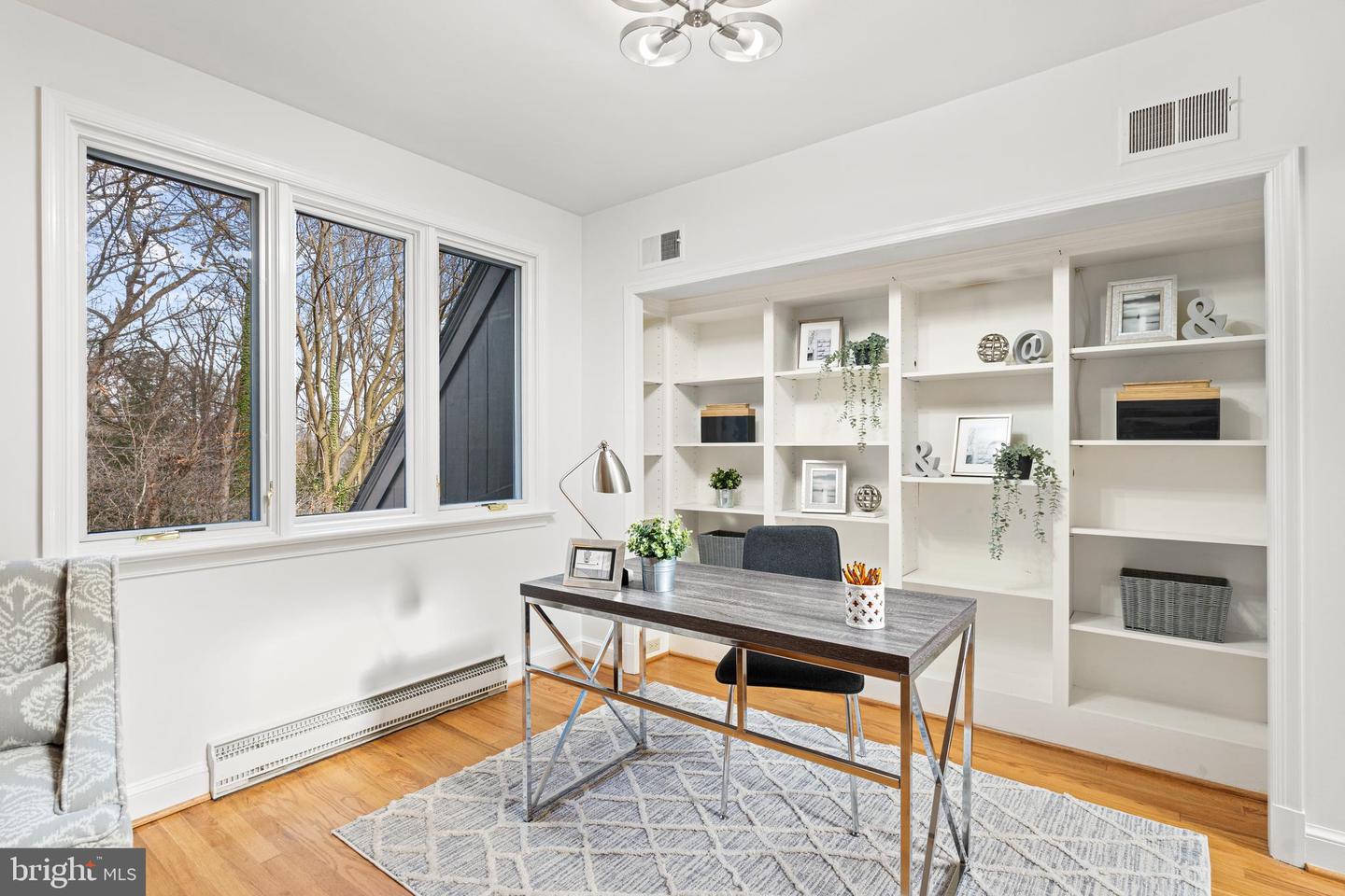 710 BELGROVE RD, MCLEAN, Virginia 22101, 5 Bedrooms Bedrooms, ,5 BathroomsBathrooms,Residential,For sale,710 BELGROVE RD,VAFX2242030 MLS # VAFX2242030