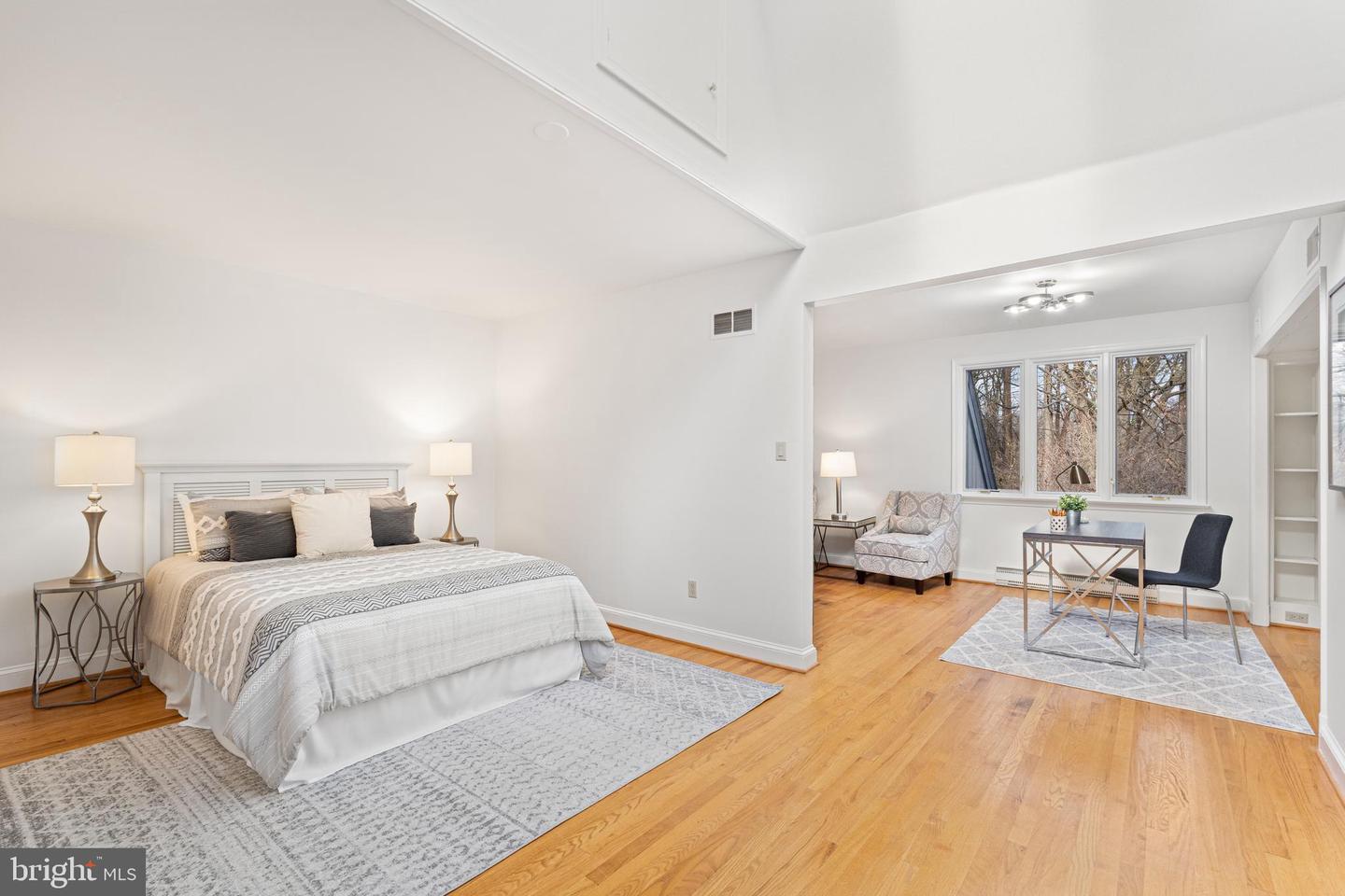 710 BELGROVE RD, MCLEAN, Virginia 22101, 5 Bedrooms Bedrooms, ,5 BathroomsBathrooms,Residential,For sale,710 BELGROVE RD,VAFX2242030 MLS # VAFX2242030