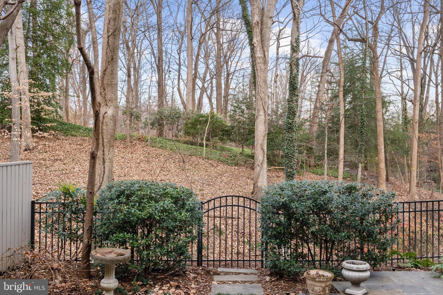 710 BELGROVE RD, MCLEAN, Virginia 22101, 5 Bedrooms Bedrooms, ,5 BathroomsBathrooms,Residential,For sale,710 BELGROVE RD,VAFX2242030 MLS # VAFX2242030