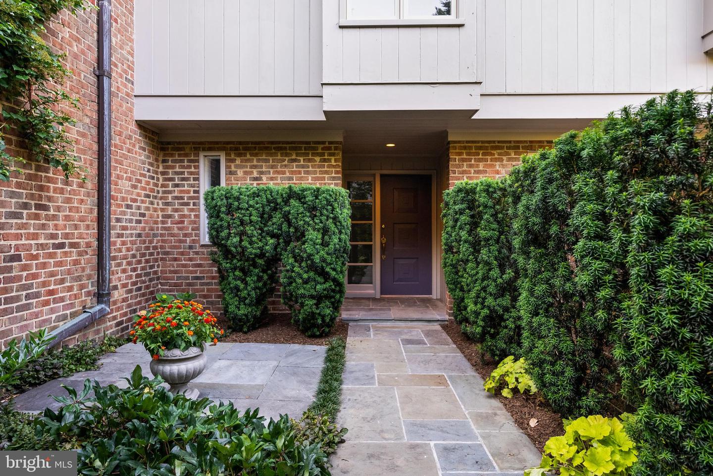 710 BELGROVE RD, MCLEAN, Virginia 22101, 5 Bedrooms Bedrooms, ,5 BathroomsBathrooms,Residential,For sale,710 BELGROVE RD,VAFX2242030 MLS # VAFX2242030