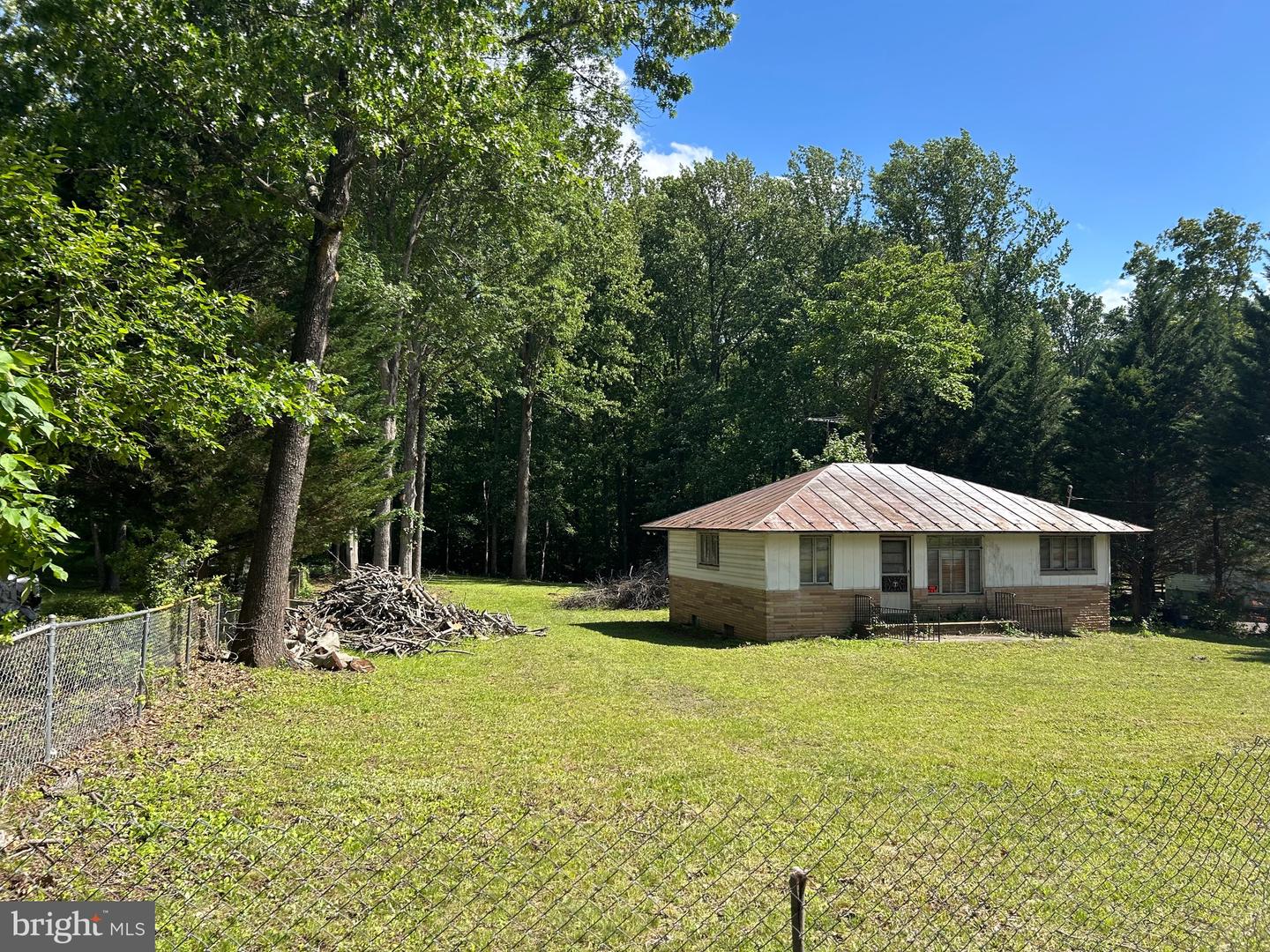 13005 COMPTON RD, CLIFTON, Virginia 20124, ,Land,For sale,13005 COMPTON RD,VAFX2234326 MLS # VAFX2234326