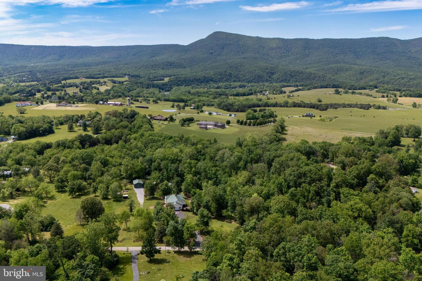 499 MONT VIEW LN, LURAY, Virginia 22835, 4 Bedrooms Bedrooms, ,3 BathroomsBathrooms,Residential,For sale,499 MONT VIEW LN,VAPA2004936 MLS # VAPA2004936