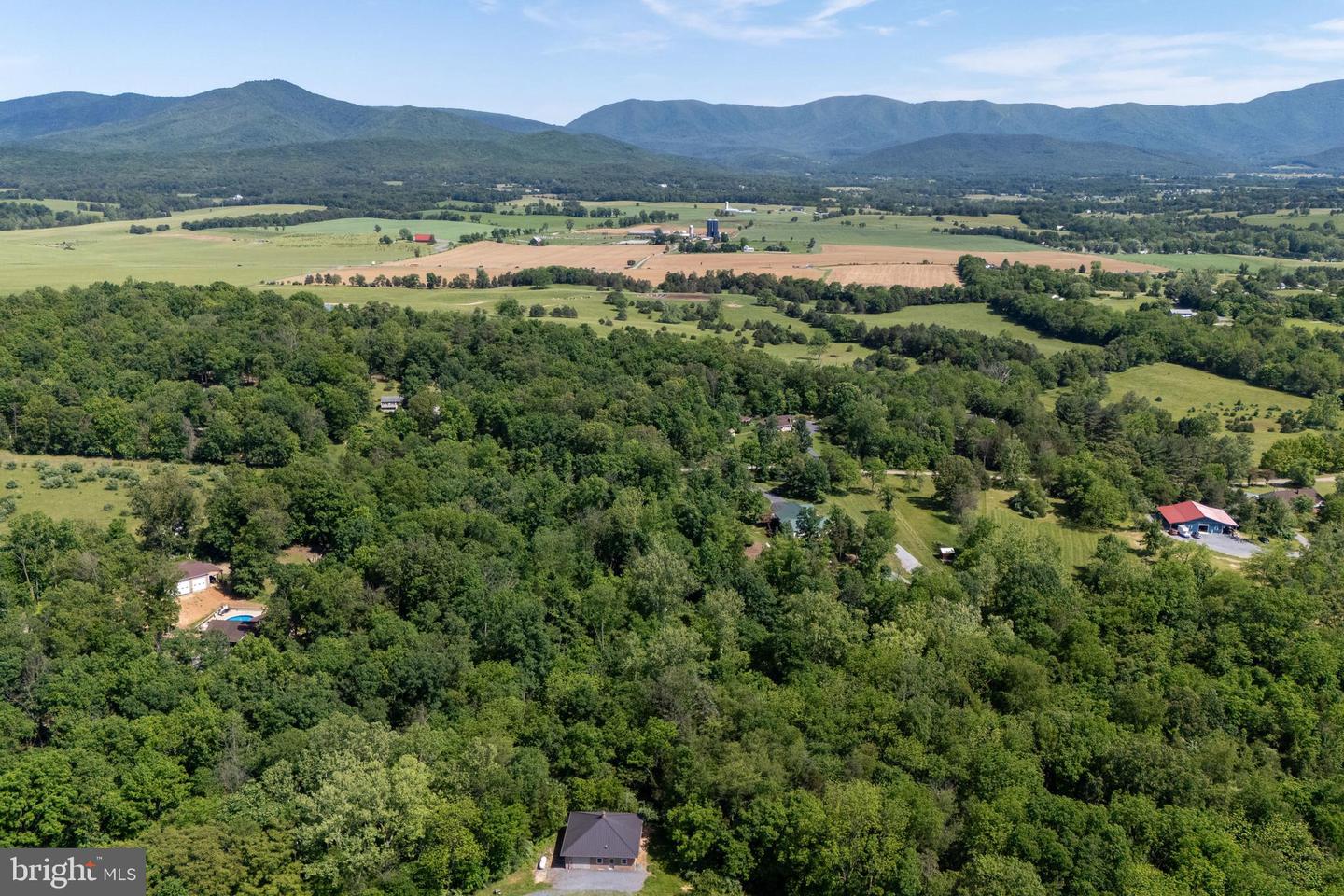 499 MONT VIEW LN, LURAY, Virginia 22835, 4 Bedrooms Bedrooms, ,3 BathroomsBathrooms,Residential,For sale,499 MONT VIEW LN,VAPA2004936 MLS # VAPA2004936