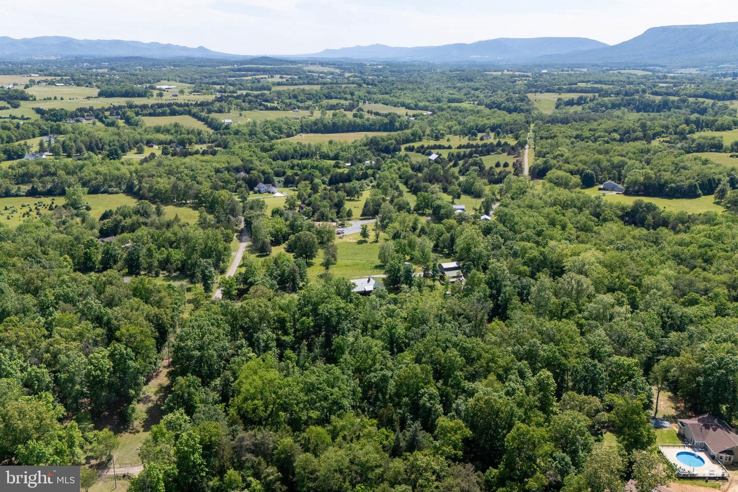 499 MONT VIEW LN, LURAY, Virginia 22835, 4 Bedrooms Bedrooms, ,3 BathroomsBathrooms,Residential,For sale,499 MONT VIEW LN,VAPA2004936 MLS # VAPA2004936