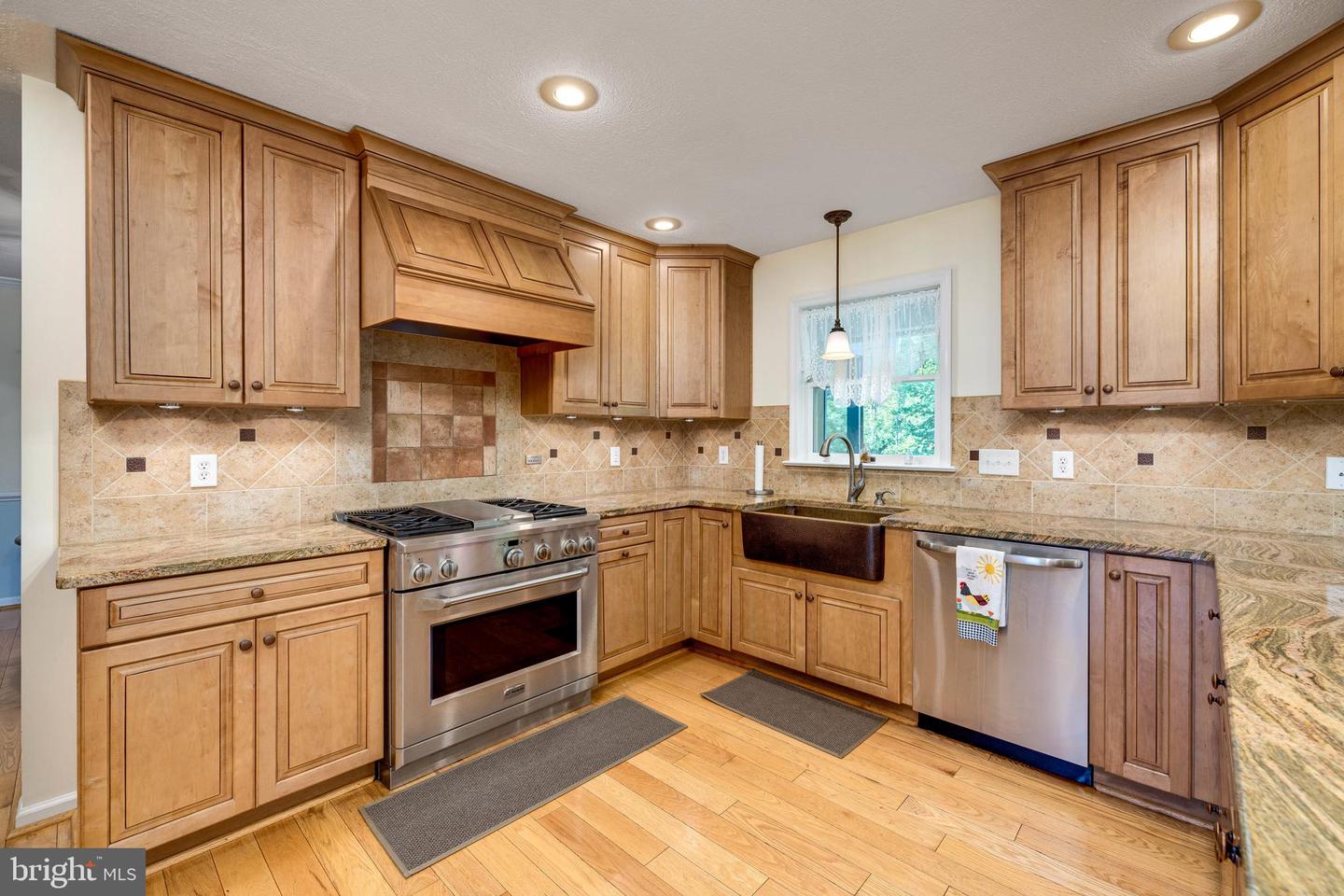 499 MONT VIEW LN, LURAY, Virginia 22835, 4 Bedrooms Bedrooms, ,3 BathroomsBathrooms,Residential,For sale,499 MONT VIEW LN,VAPA2004936 MLS # VAPA2004936