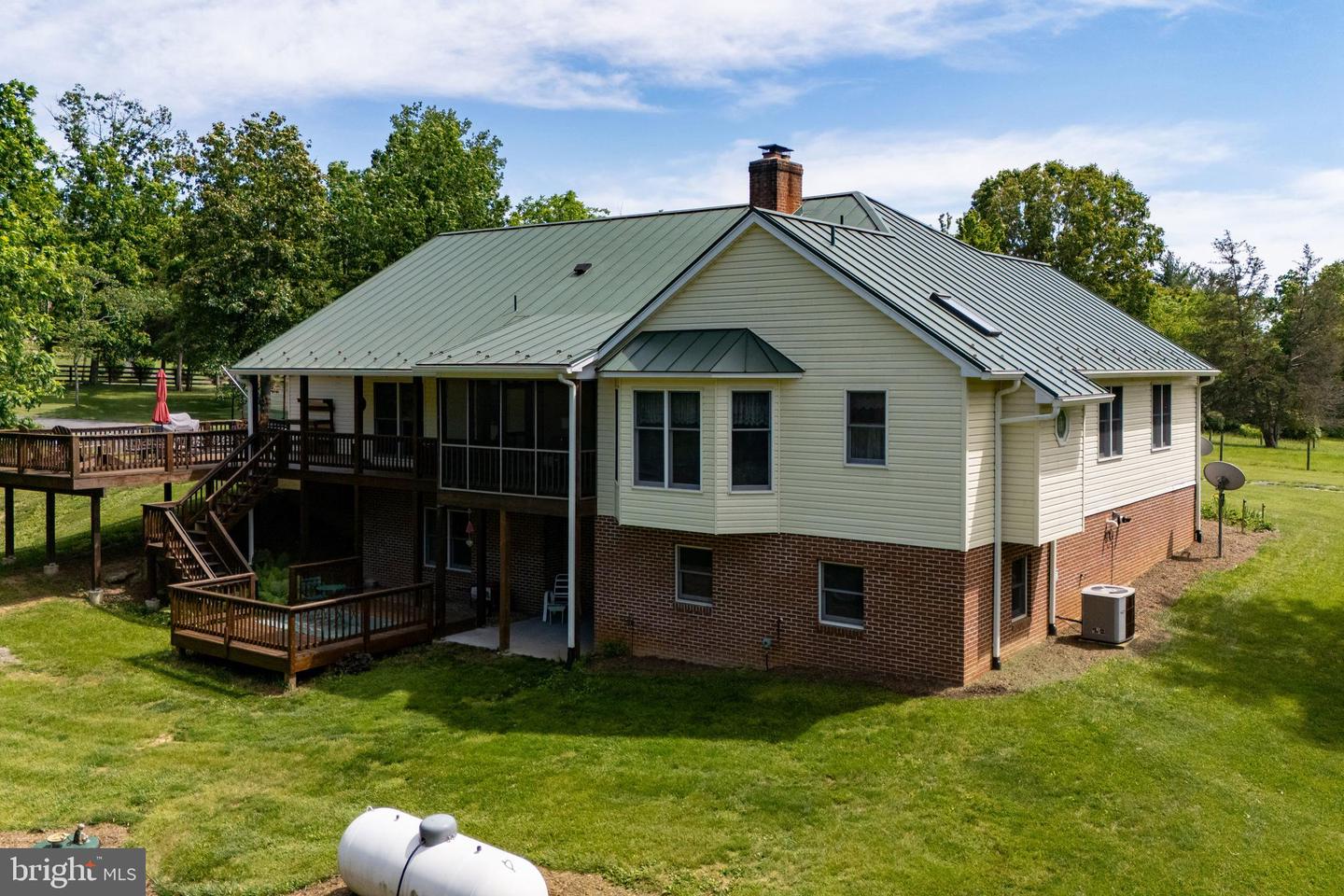 499 MONT VIEW LN, LURAY, Virginia 22835, 4 Bedrooms Bedrooms, ,3 BathroomsBathrooms,Residential,For sale,499 MONT VIEW LN,VAPA2004936 MLS # VAPA2004936