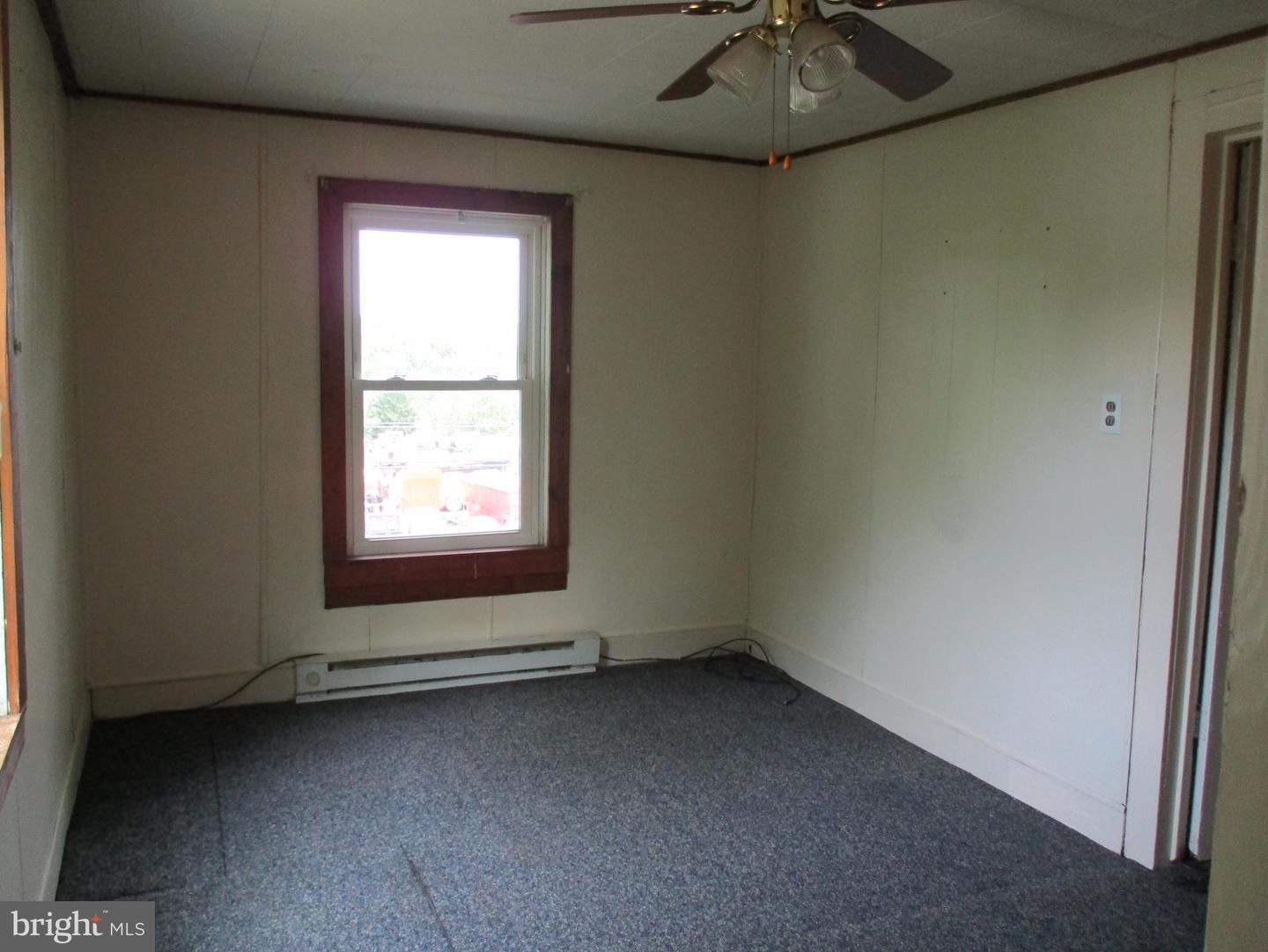 213 N TIMBER WAY, BROADWAY, Virginia 22815, 3 Bedrooms Bedrooms, ,1 BathroomBathrooms,Residential,For sale,213 N TIMBER WAY,VARO2002326 MLS # VARO2002326