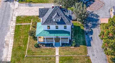 89 MAIN ST N, KILMARNOCK, Virginia 22482, 4 Bedrooms Bedrooms, 8 Rooms Rooms,2 BathroomsBathrooms,Residential,For sale,89 MAIN ST N,VALV2000812 MLS # VALV2000812