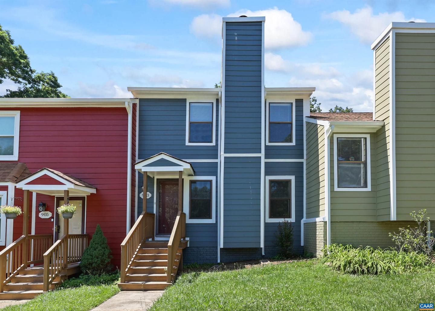 903 STONEHENGE RD, CHARLOTTESVILLE, Virginia 22901, 3 Bedrooms Bedrooms, ,3 BathroomsBathrooms,Residential,For sale,903 STONEHENGE RD,664792 MLS # 664792