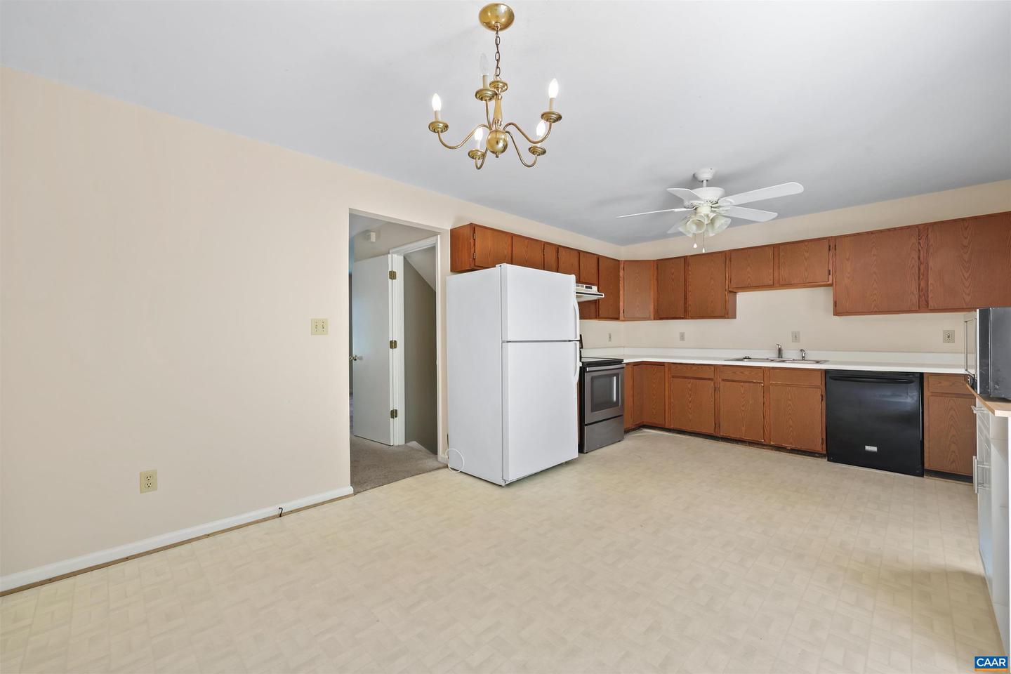 903 STONEHENGE RD, CHARLOTTESVILLE, Virginia 22901, 3 Bedrooms Bedrooms, ,3 BathroomsBathrooms,Residential,For sale,903 STONEHENGE RD,664792 MLS # 664792