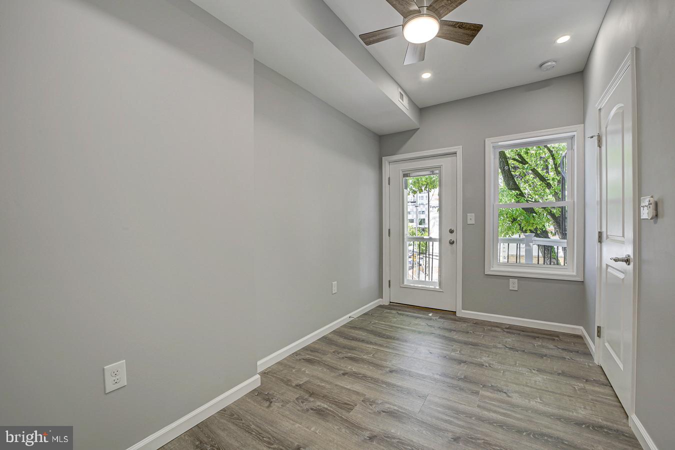 832 19TH ST NE #B, WASHINGTON, District Of Columbia 20002, 2 Bedrooms Bedrooms, ,2 BathroomsBathrooms,Residential,For sale,832 19TH ST NE #B,DCDC2201802 MLS # DCDC2201802