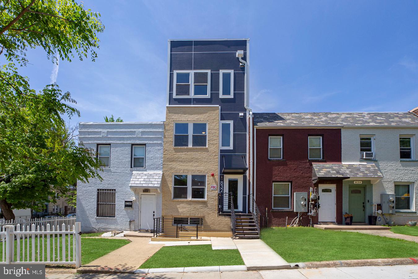832 19TH ST NE #C, WASHINGTON, District Of Columbia 20002, 2 Bedrooms Bedrooms, ,2 BathroomsBathrooms,Residential,For sale,832 19TH ST NE #C,DCDC2201816 MLS # DCDC2201816