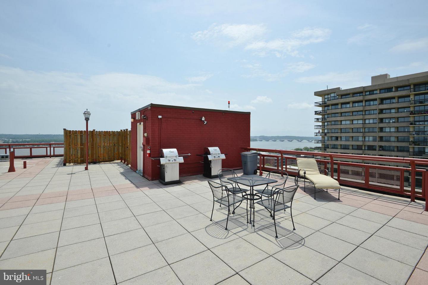 801 N PITT ST N #1206, ALEXANDRIA, Virginia 22314, 1 Bedroom Bedrooms, ,1 BathroomBathrooms,Residential,For sale,801 N PITT ST N #1206,VAAX2045586 MLS # VAAX2045586