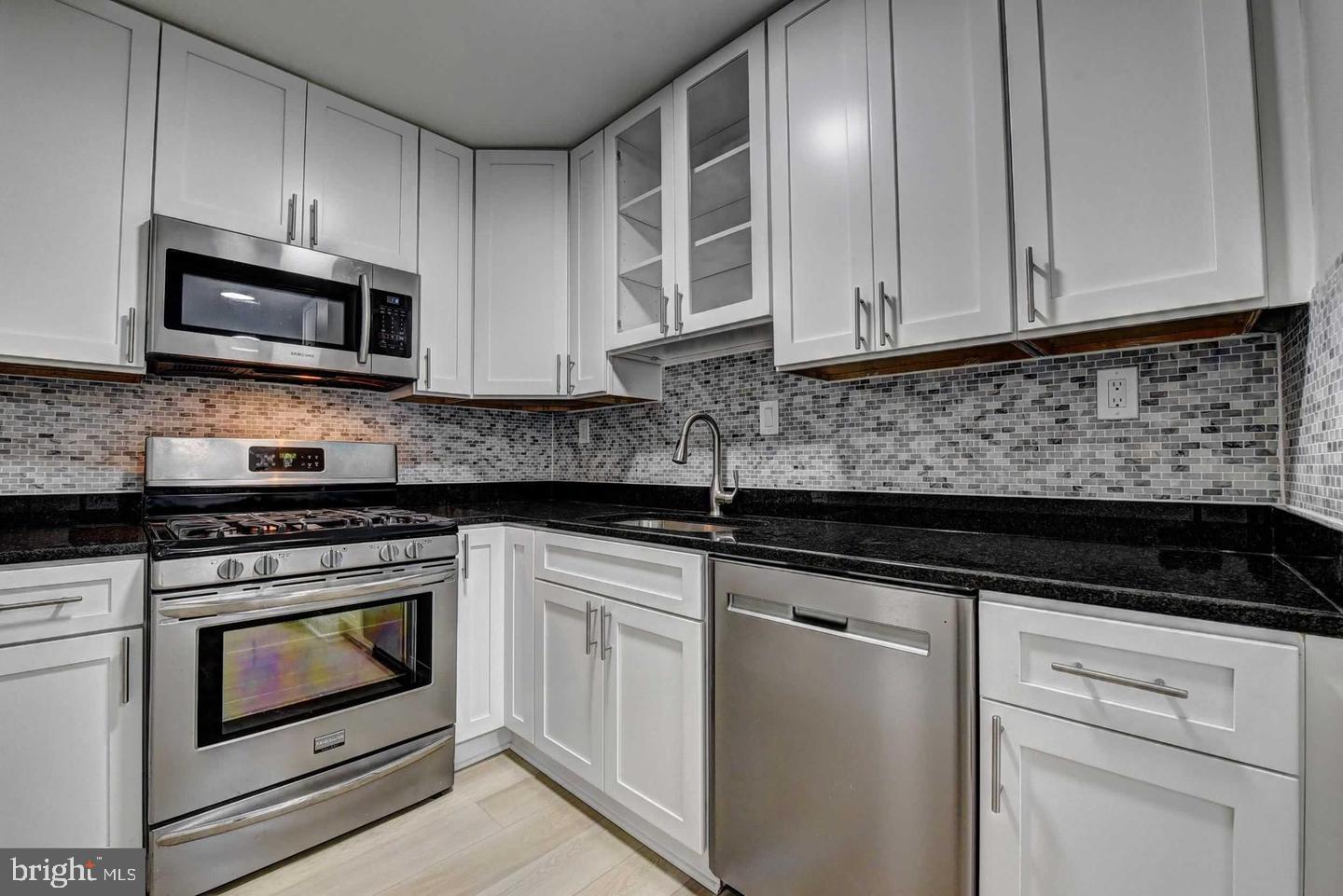 801 N PITT ST N #1206, ALEXANDRIA, Virginia 22314, 1 Bedroom Bedrooms, ,1 BathroomBathrooms,Residential,For sale,801 N PITT ST N #1206,VAAX2045586 MLS # VAAX2045586