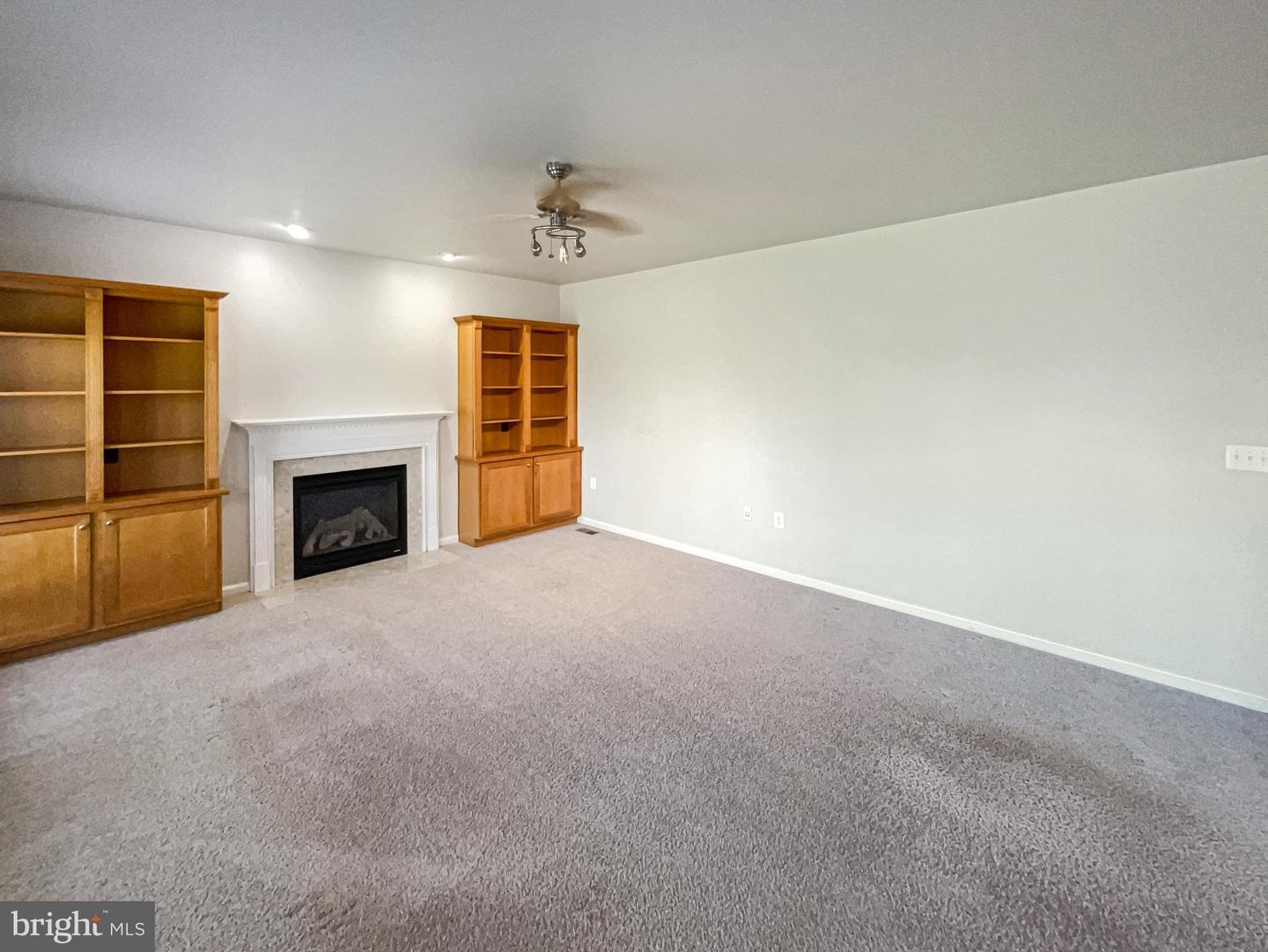 821 DEVONSHIRE CIR, PURCELLVILLE, Virginia 20132, 5 Bedrooms Bedrooms, ,3 BathroomsBathrooms,Residential,For sale,821 DEVONSHIRE CIR,VALO2097508 MLS # VALO2097508