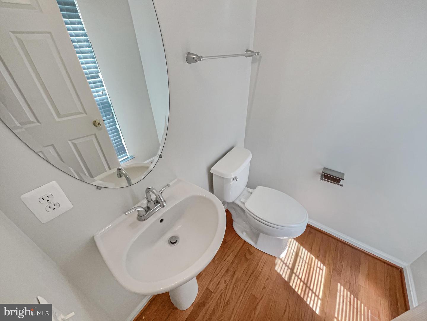 821 DEVONSHIRE CIR, PURCELLVILLE, Virginia 20132, 5 Bedrooms Bedrooms, ,3 BathroomsBathrooms,Residential,For sale,821 DEVONSHIRE CIR,VALO2097508 MLS # VALO2097508