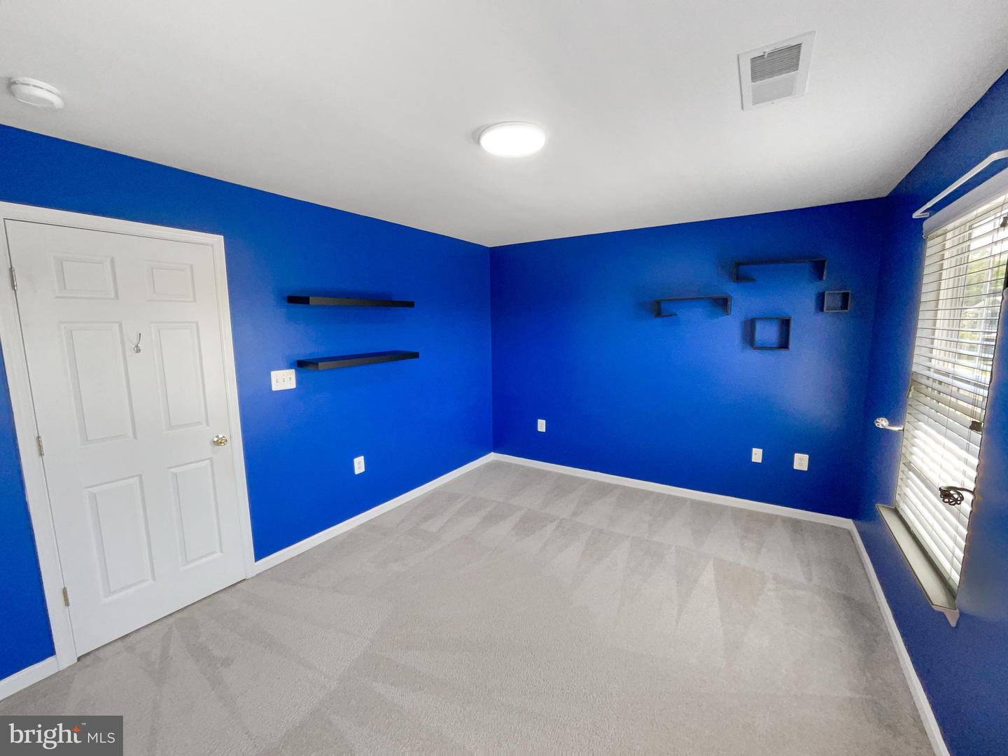 821 DEVONSHIRE CIR, PURCELLVILLE, Virginia 20132, 5 Bedrooms Bedrooms, ,3 BathroomsBathrooms,Residential,For sale,821 DEVONSHIRE CIR,VALO2097508 MLS # VALO2097508