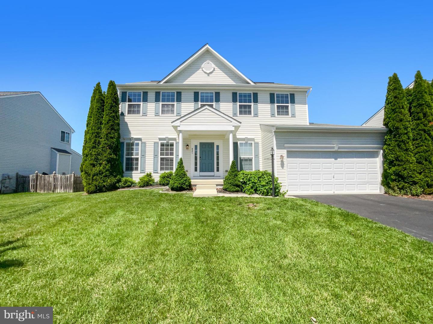821 DEVONSHIRE CIR, PURCELLVILLE, Virginia 20132, 5 Bedrooms Bedrooms, ,3 BathroomsBathrooms,Residential,For sale,821 DEVONSHIRE CIR,VALO2097508 MLS # VALO2097508