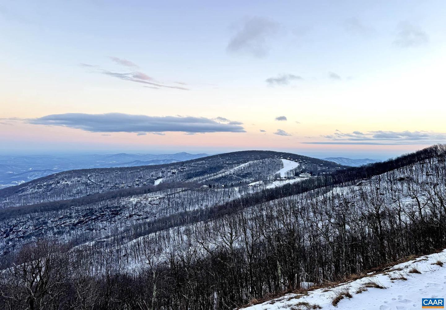 1572 VISTAS CONDOS, WINTERGREEN RESORT, Virginia 22967, 2 Bedrooms Bedrooms, ,2 BathroomsBathrooms,Residential,For sale,1572 VISTAS CONDOS,660119 MLS # 660119