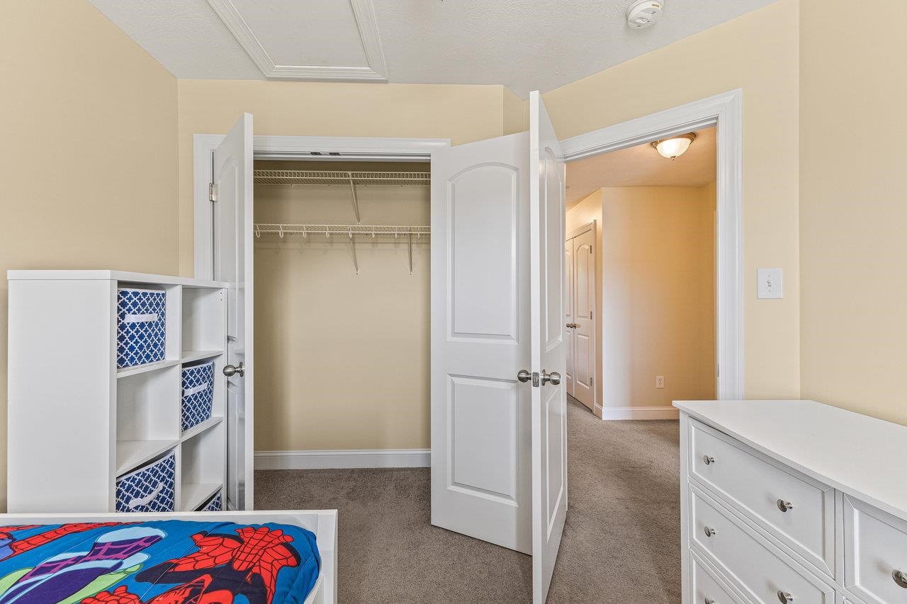 375 BLUE STONE HILLS DR, HARRISONBURG, Virginia 22801, 3 Bedrooms Bedrooms, ,2 BathroomsBathrooms,Residential,375 BLUE STONE HILLS DR,664827 MLS # 664827