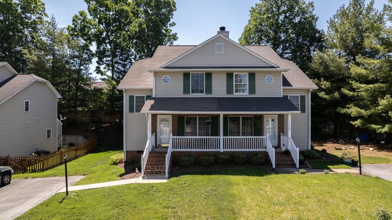 1098 ROBIN HOOD CT, ROCKINGHAM, Virginia 22801, 2 Bedrooms Bedrooms, ,1 BathroomBathrooms,Residential,1098 ROBIN HOOD CT,664831 MLS # 664831