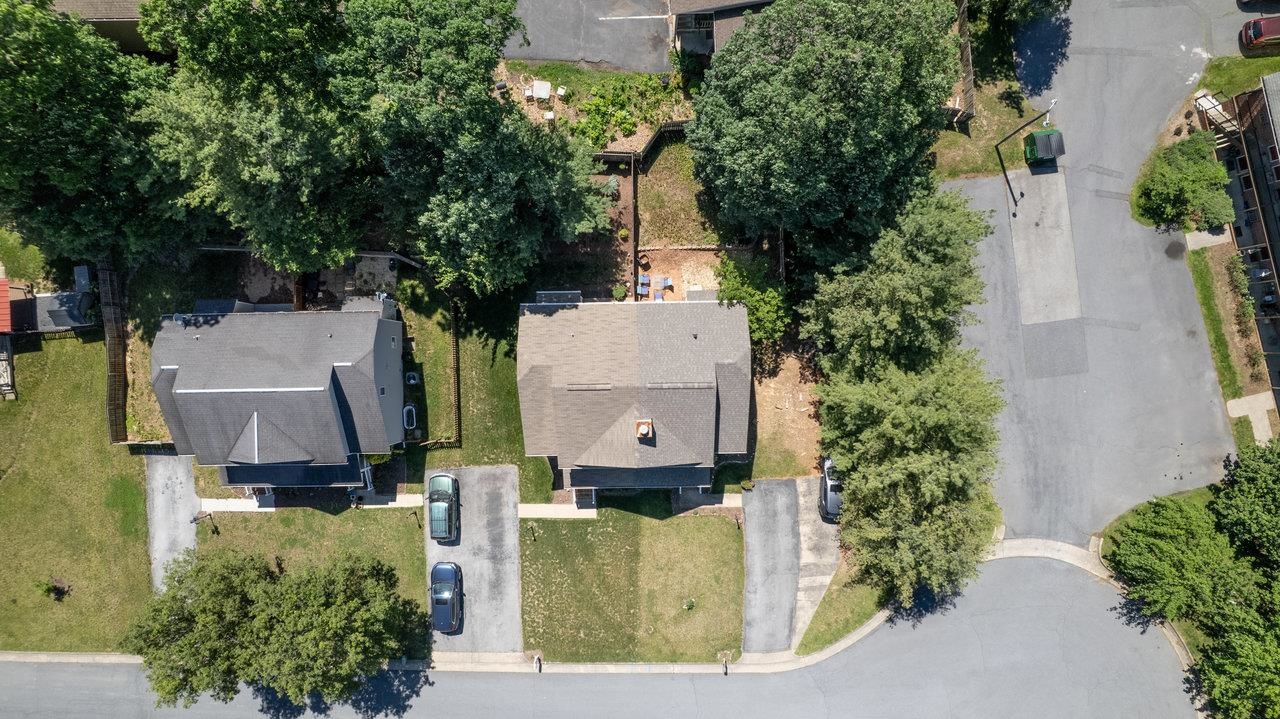 1098 ROBIN HOOD CT, ROCKINGHAM, Virginia 22801, 2 Bedrooms Bedrooms, ,1 BathroomBathrooms,Residential,1098 ROBIN HOOD CT,664831 MLS # 664831