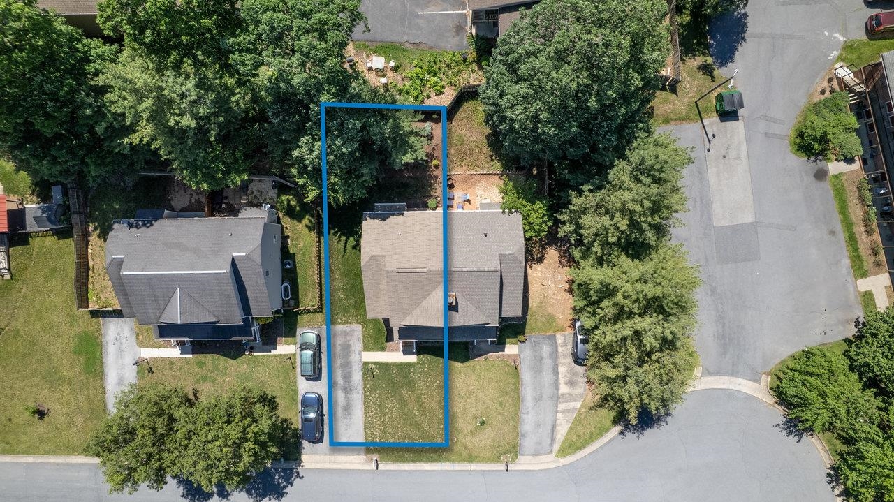 1098 ROBIN HOOD CT, ROCKINGHAM, Virginia 22801, 2 Bedrooms Bedrooms, ,1 BathroomBathrooms,Residential,1098 ROBIN HOOD CT,664831 MLS # 664831