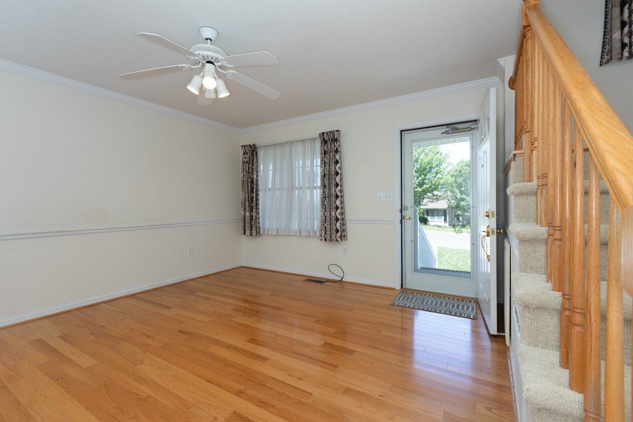1098 ROBIN HOOD CT, ROCKINGHAM, Virginia 22801, 2 Bedrooms Bedrooms, ,1 BathroomBathrooms,Residential,1098 ROBIN HOOD CT,664831 MLS # 664831