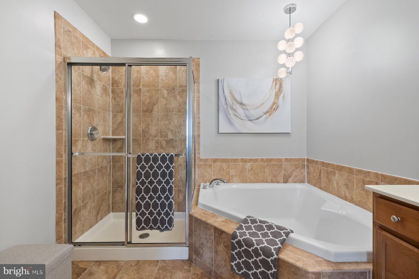 42588 CARDINAL TRACE TER, BRAMBLETON, Virginia 20148, 3 Bedrooms Bedrooms, ,2 BathroomsBathrooms,Residential,For sale,42588 CARDINAL TRACE TER,VALO2091268 MLS # VALO2091268