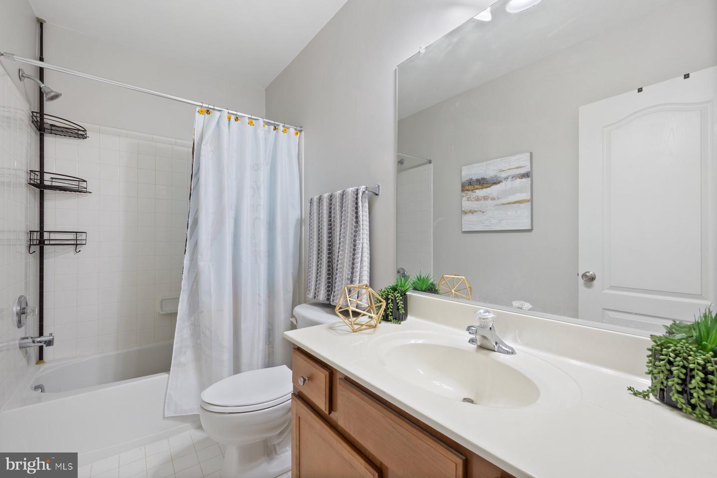 42588 CARDINAL TRACE TER, BRAMBLETON, Virginia 20148, 3 Bedrooms Bedrooms, ,2 BathroomsBathrooms,Residential,For sale,42588 CARDINAL TRACE TER,VALO2091268 MLS # VALO2091268