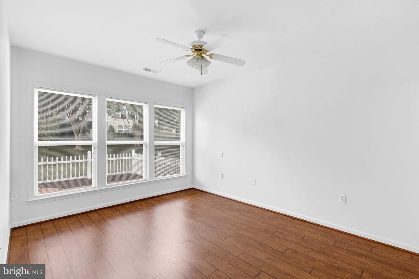 1 ASHLAND CIR, FREDERICKSBURG, Virginia 22406, 2 Bedrooms Bedrooms, ,2 BathroomsBathrooms,Residential,For sale,1 ASHLAND CIR,VAST2037104 MLS # VAST2037104