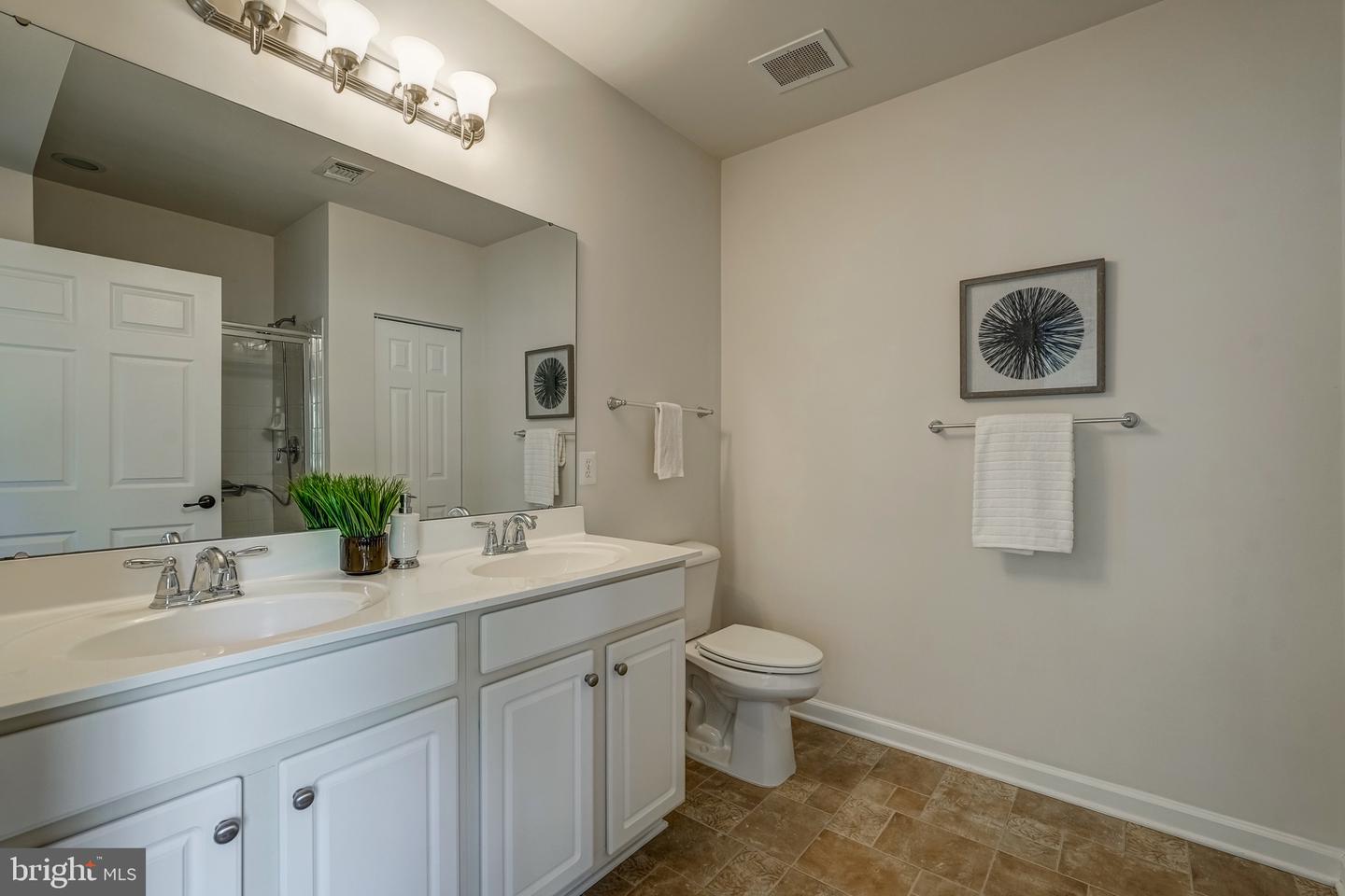 910 WESTWOOD VILLAGE WAY #202, MIDLOTHIAN, Virginia 23114, 2 Bedrooms Bedrooms, ,2 BathroomsBathrooms,Residential,For sale,910 WESTWOOD VILLAGE WAY #202,VACF2001092 MLS # VACF2001092
