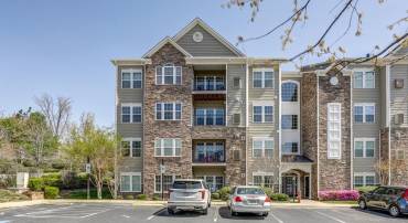 910 WESTWOOD VILLAGE WAY #202, MIDLOTHIAN, Virginia 23114, 2 Bedrooms Bedrooms, ,2 BathroomsBathrooms,Residential,For sale,910 WESTWOOD VILLAGE WAY #202,VACF2001092 MLS # VACF2001092