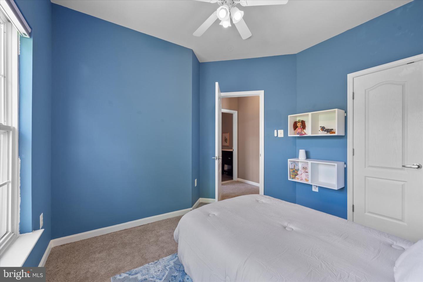 6476 SUTCLIFFE DR, ALEXANDRIA, Virginia 22315, 4 Bedrooms Bedrooms, ,3 BathroomsBathrooms,Residential,For sale,6476 SUTCLIFFE DR,VAFX2233690 MLS # VAFX2233690