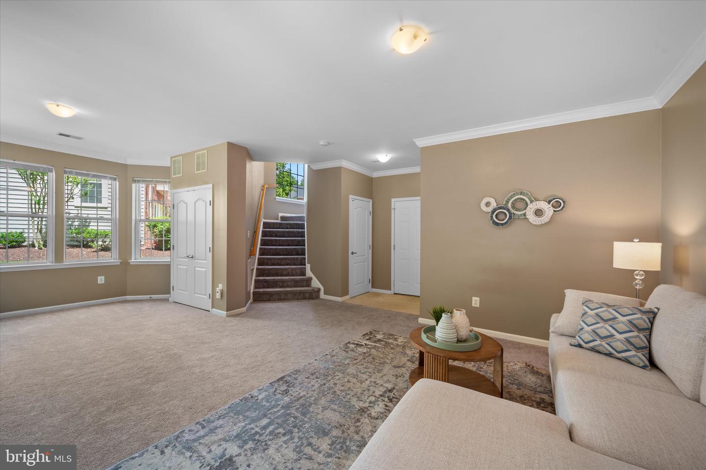 6476 SUTCLIFFE DR, ALEXANDRIA, Virginia 22315, 4 Bedrooms Bedrooms, ,3 BathroomsBathrooms,Residential,For sale,6476 SUTCLIFFE DR,VAFX2233690 MLS # VAFX2233690