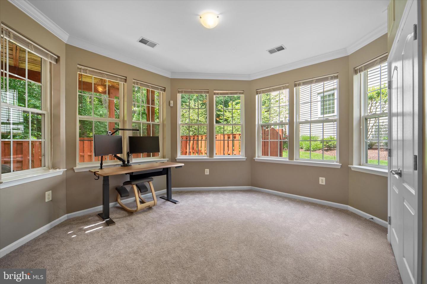 6476 SUTCLIFFE DR, ALEXANDRIA, Virginia 22315, 4 Bedrooms Bedrooms, ,3 BathroomsBathrooms,Residential,For sale,6476 SUTCLIFFE DR,VAFX2233690 MLS # VAFX2233690
