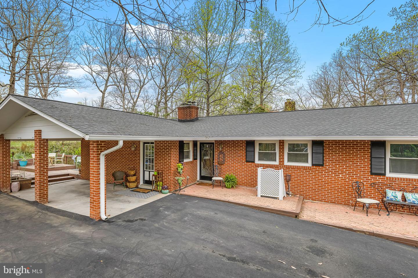 1008 HARBOUR DR, STAFFORD, Virginia 22554, 4 Bedrooms Bedrooms, ,3 BathroomsBathrooms,Residential,For sale,1008 HARBOUR DR,VAST2037948 MLS # VAST2037948
